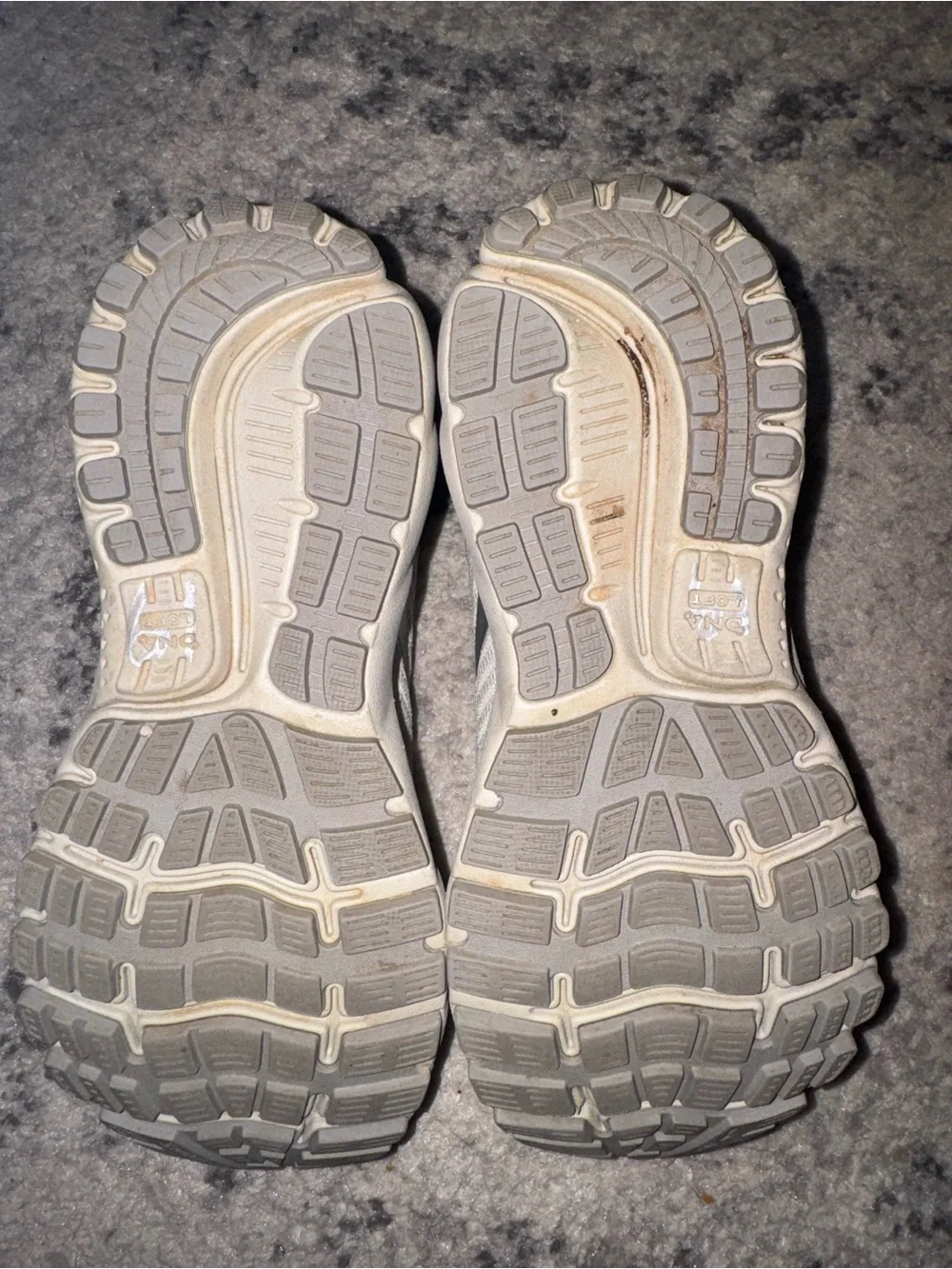 Brooks Ghost 12 Running Shoes